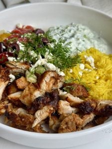 Chicken Gyro Bowl (Easy Greek Chicken Gyros Recipe)