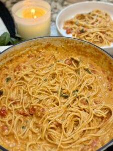 One-Pan Creamy Cherry Tomato Pasta