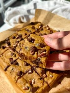 Healthy Pumpkin Bars